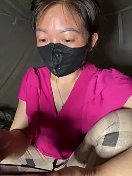 Bling-pusy online show from June 20, 1:05 pm