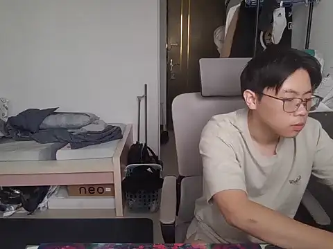 Sh-618 online show from March 9, 7:56 am