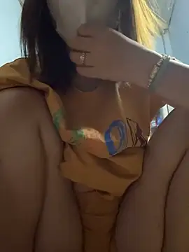 July-lovee online show from March 22, 10:55 pm