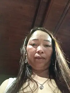 Yellow-pink online show from April 23, 11:27 am