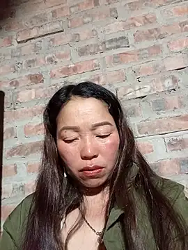 Yellow-pink online show from March 11, 12:43 pm