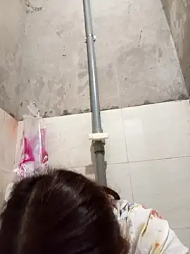 Yellow-pink online show from April 11, 10:13 pm