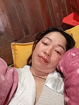 Yellow-pink online show from March 24, 4:40 pm