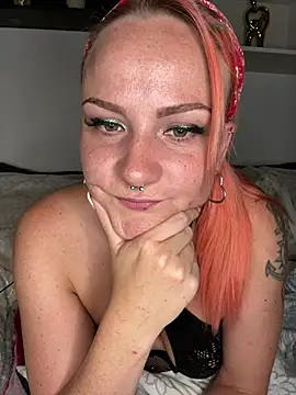 Fiebie licious  online show from July 30, 2:43 am