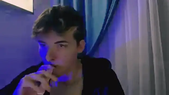 niksikor online show from March 9, 10:57 pm