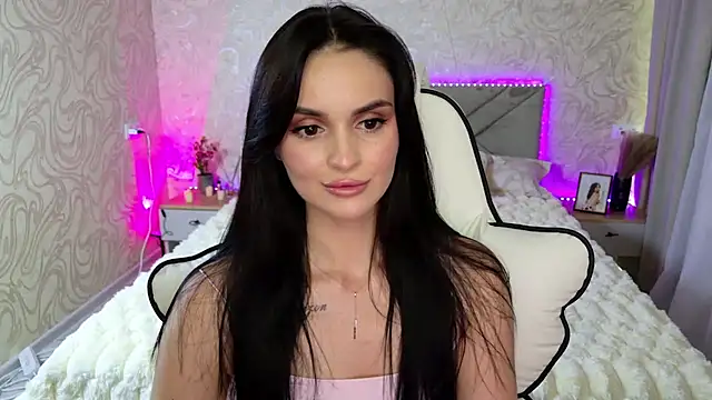 MilaaSweety online show from June 12, 8:50 pm
