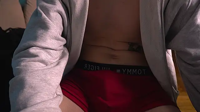 Tommy Stars online show from April 3, 5:25 am