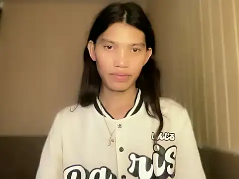 Yourgoddess jayve online show from May 23, 4:11 am