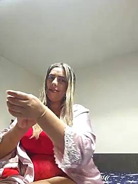 I amAlthaea online show from April 9, 3:51 pm