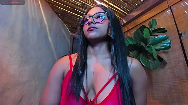 Victoria Gonzalez online show from March 10, 12:20 pm