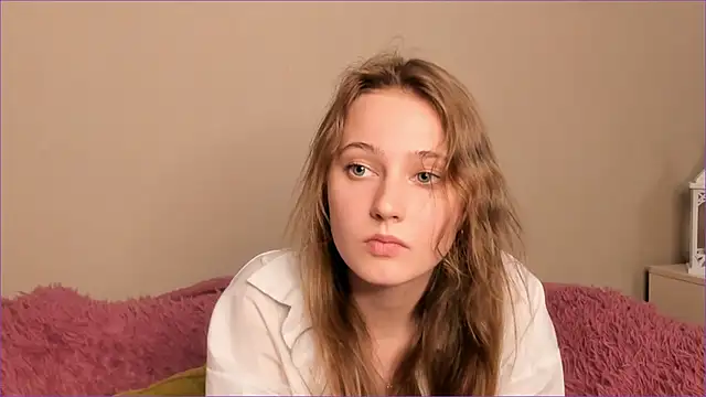 RubieHeiser online show from April 23, 12:29 pm