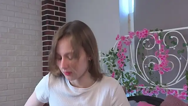 RubieHeiser online show from March 30, 7:21 am