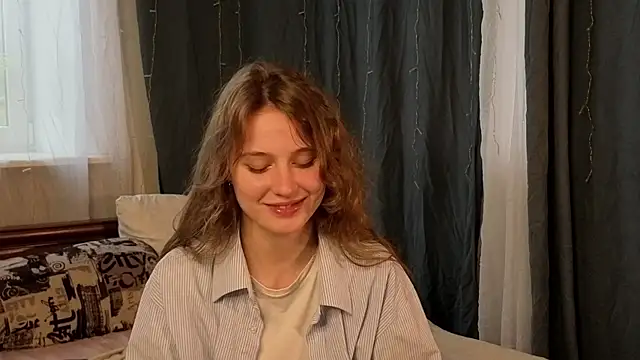 RubieHeiser online show from May 31, 6:09 pm