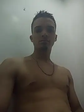 Snapshot of Chachiboo chatting on April 17, 3:53 am Chachiboo online show from April 17, 3:53 am