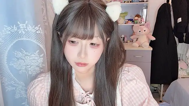 -peony- online show from March 26, 11:19 am