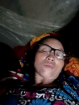 Tina6886 online show from April 21, 8:15 pm