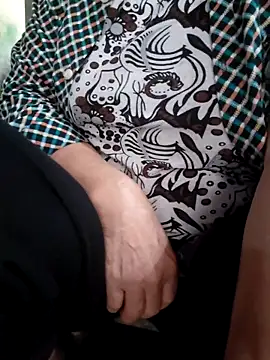 Snapshot of Tina6886 chatting on March 20, 1:50 am Tina6886 online show from March 20, 1:50 am