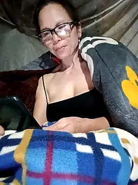 Tina6886 online show from April 14, 9:20 pm