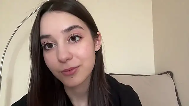 AdeleVelvet online show from March 10, 9:24 am