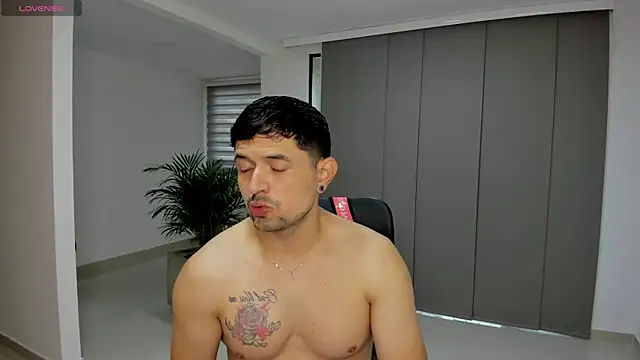 TroyeSavage online show from March 14, 11:38 am