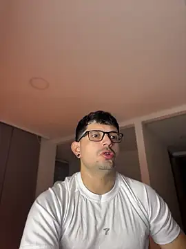 TroyeSavage online show from May 24, 10:48 am