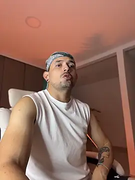 TroyeSavage online show from April 15, 10:32 am