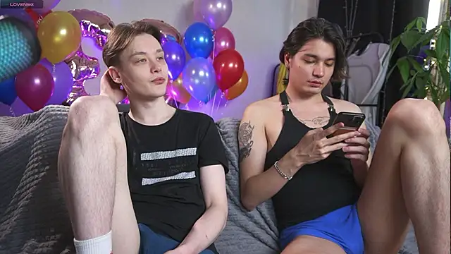 Badtwinkboys online show from March 13, 1:38 pm