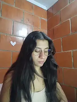 Amanda x1 online show from May 5, 7:28 pm