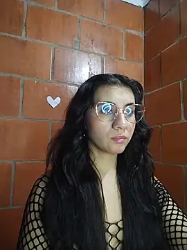 Snapshot of Amanda_x1 chatting on May 28, 7:31 pm Amanda x1 online show from May 28, 7:31 pm