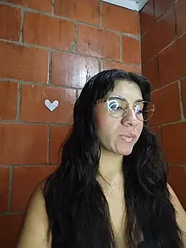 Snapshot of Amanda_x1 chatting on June 2, 7:25 pm Amanda x1 online show from June 2, 7:25 pm