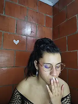 Amanda x1 online show from July 13, 8:19 pm