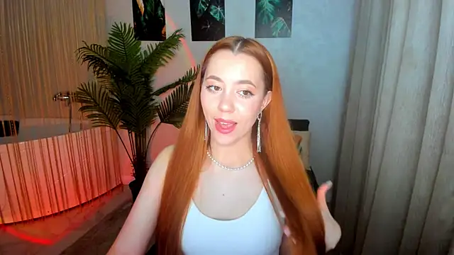 BloomAndFun online show from April 28, 7:29 pm