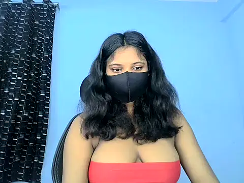 KASHISH SINGH  online show from July 14, 3:07 pm