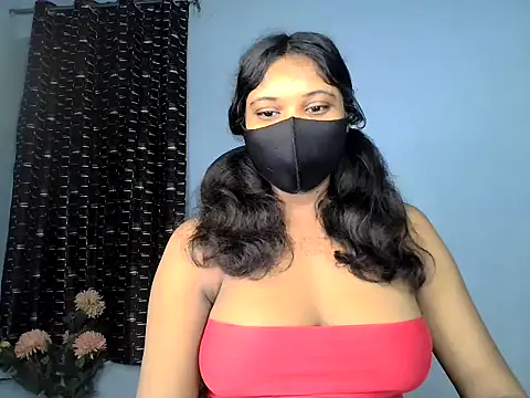 KASHISH SINGH  online show from July 17, 6:38 pm