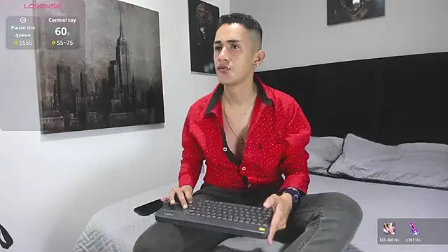 Snapshot of _Alan_Walker_1 chatting on May 3, 6:33 pm Alan Walker 1 online show from May 3, 6:33 pm