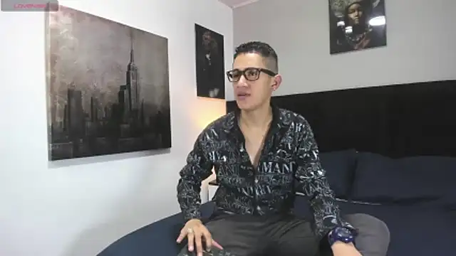 Snapshot of _Alan_Walker_1 chatting on April 28, 2:21 pm Alan Walker 1 online show from April 28, 2:21 pm
