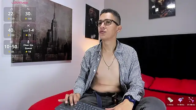 Snapshot of _Alan_Walker_1 chatting on May 12, 3:29 pm Alan Walker 1 online show from May 12, 3:29 pm