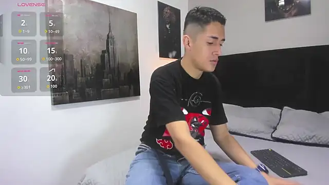 Snapshot of _Alan_Walker_1 chatting on May 6, 2:54 pm Alan Walker 1 online show from May 6, 2:54 pm