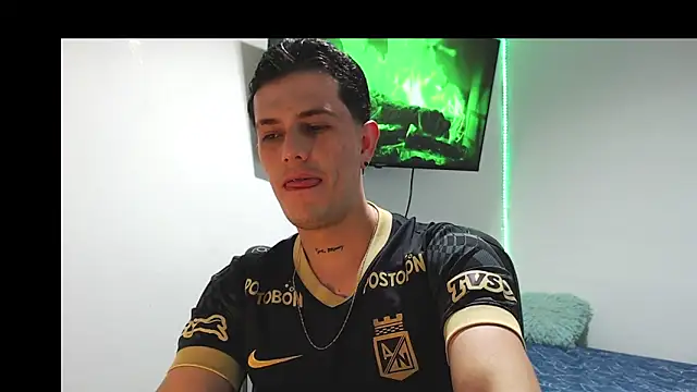 JUAN CAMILOXXX online show from March 14, 3:56 am