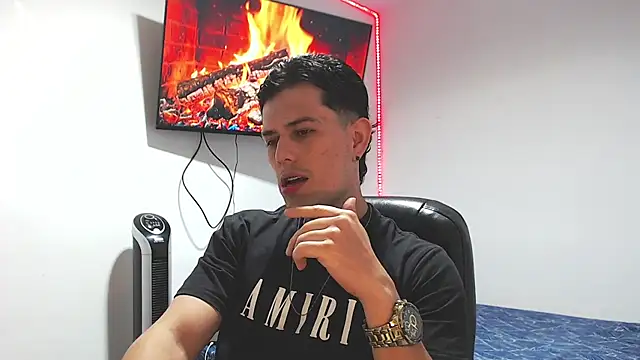 JUAN CAMILOXXX online show from April 8, 4:36 am