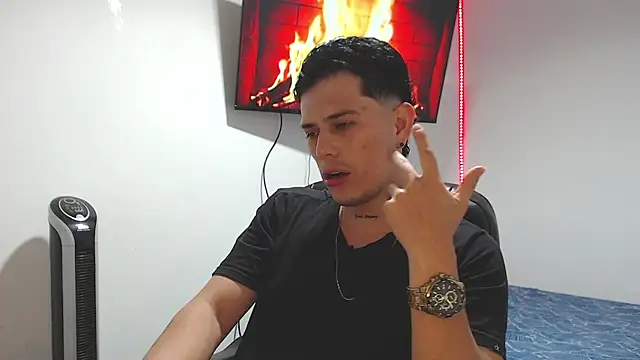 JUAN CAMILOXXX online show from April 3, 4:19 am