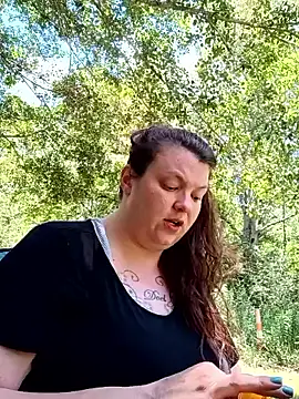 Sluttynoel online show from June 10, 6:20 pm