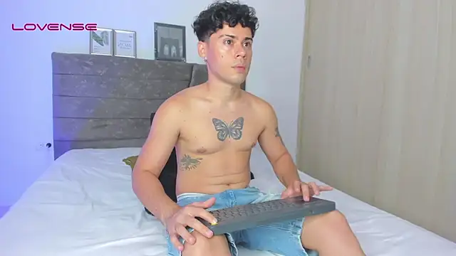 Soft Temptationxx online show from April 20, 3:09 am