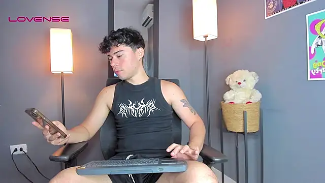 Soft Temptationxx online show from March 29, 8:21 pm