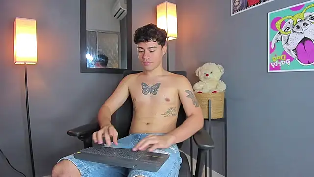 Soft Temptationxx online show from March 28, 3:13 pm