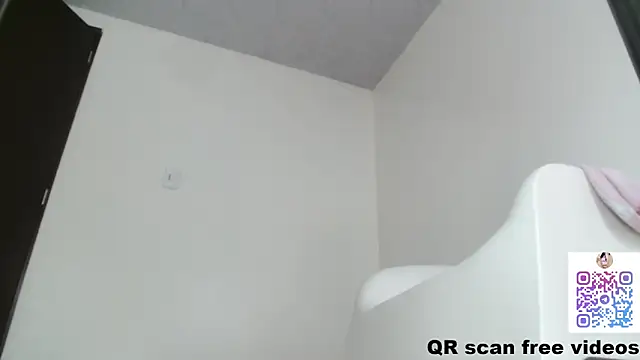 Missy toker online show from April 19, 6:10 pm