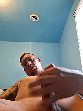Brandon23xxxgb online show from April 23, 12:22 pm