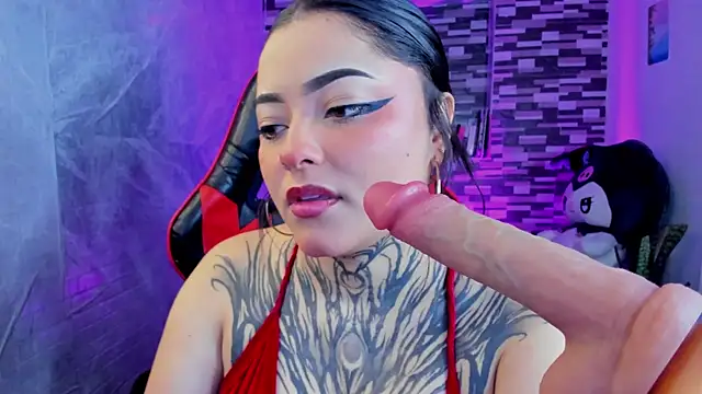 Snapshot of Sophiia_cherry chatting on June 30, 7:58 pm Sophiia cherry online show from June 30, 7:58 pm