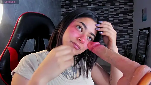 Sophiia cherry online show from April 15, 5:39 pm