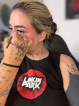 CarolQueen1  online show from March 9, 1:03 pm